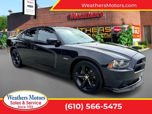 Used 2014 Dodge Charger R/T RWD image 1
