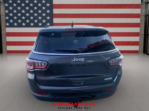Used 2019 Jeep Compass Latitude w/ Popular Equipment Group FWD image 6