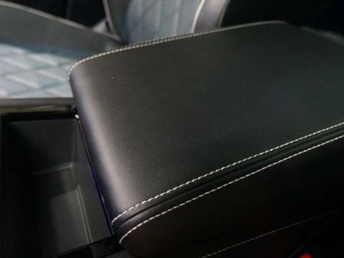 Certified 2025 Volkswagen Atlas Cross Sport SEL Premium R-Line image 26