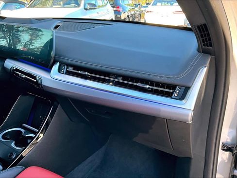 Certified 2025 BMW X1 xDrive28i image 18