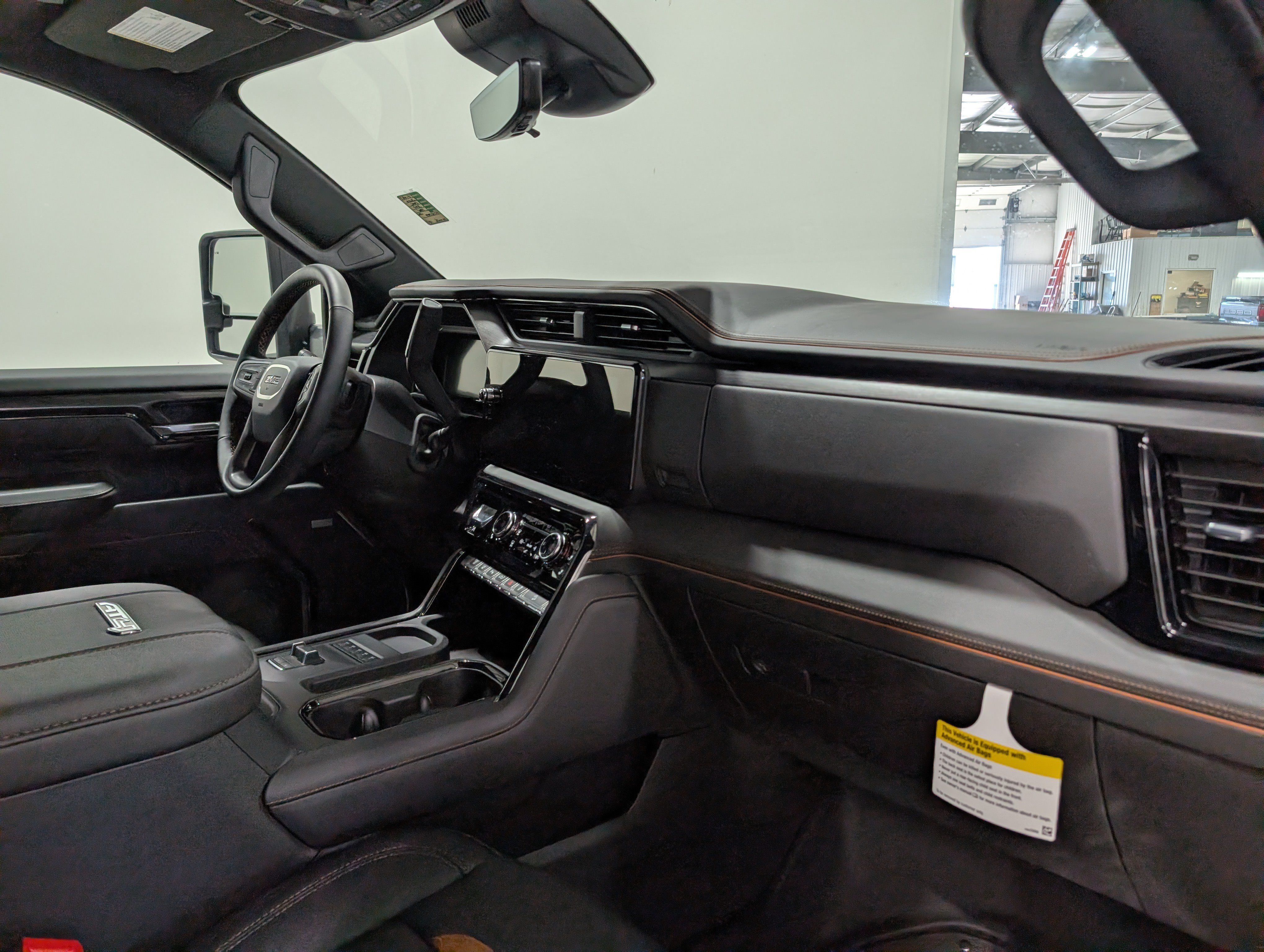 Used 2026 GMC Sierra 3500 AT4 w/ AT4 Premium Plus Package AWD/4WD image 20