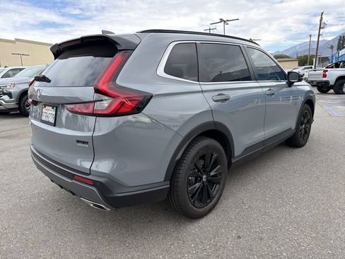 Used 2025 Honda CR-V Sport Touring image 4