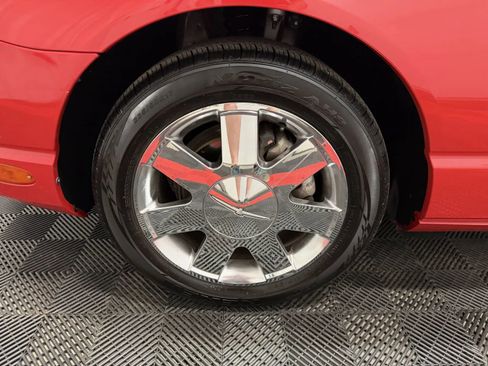 Used 2002 Ford Thunderbird RWD image 15