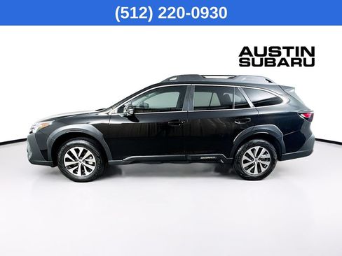 Used 2025 Subaru Outback Premium AWD/4WD image 5