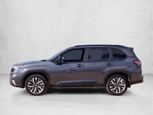 Used 2026 Subaru Forester Touring AWD/4WD image 2