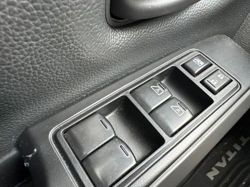 Used 2019 Nissan Titan S w/ S Utility Package AWD/4WD image 21