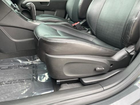 Used 2017 Chevrolet Sonic Premier w/ Driver Confidence Package image 28