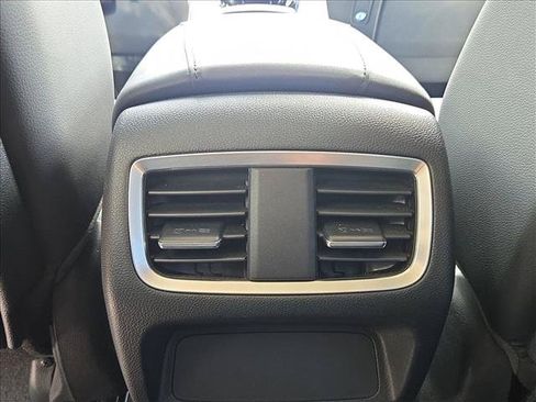 Used 2024 Acura RDX SH-AWD image 16