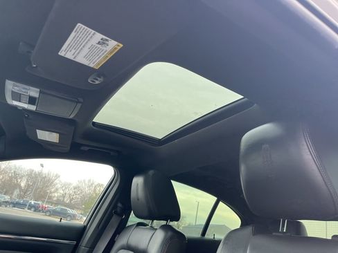 Used 2009 Lincoln MKS AWD image 13