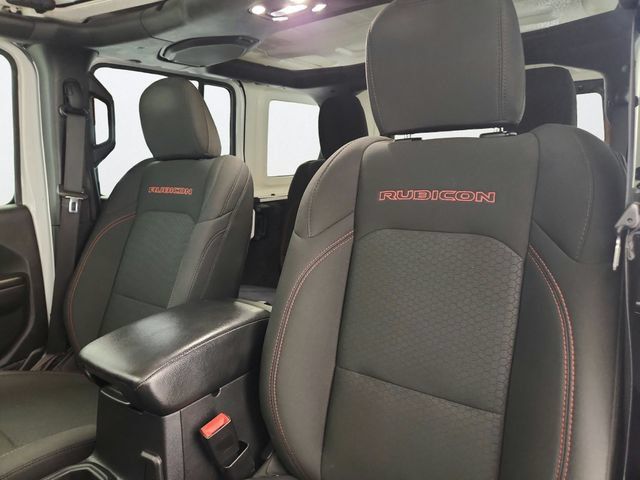 Used 2021 Jeep Wrangler Unlimited Rubicon w/ LED Lighting Group AWD/4WD image 10