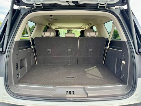 Used 2024 Lincoln Navigator L Reserve AWD/4WD image 37