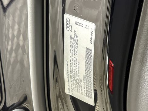 Used 2022 Audi RS 7 Sportback w/ RS 7 Executive Package image 26