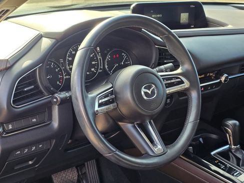 Used 2021 MAZDA CX-30 AWD 2.5 S w/ Premium Package image 16