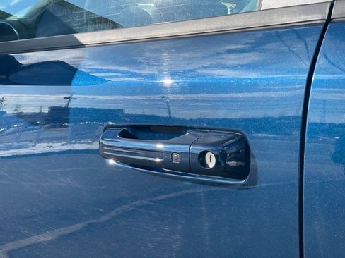 Used 2024 RAM 1500 Laramie image 29