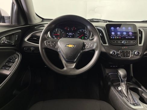 Used 2024 Chevrolet Malibu LT image 16