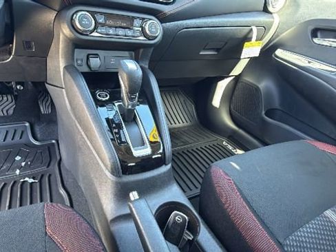 New 2025 Nissan Versa SR w/ Trunk Package image 13