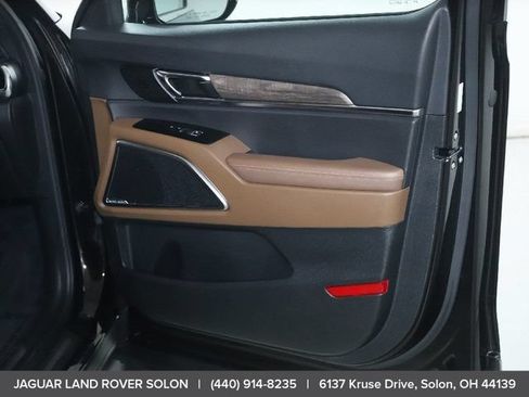 Used 2021 Kia Telluride SX w/ SX Prestige Package AWD/4WD image 36