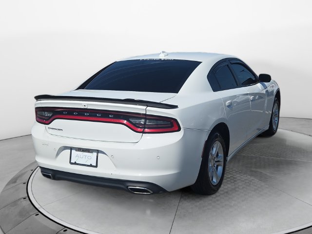 Used 2023 Dodge Charger SXT RWD image 5