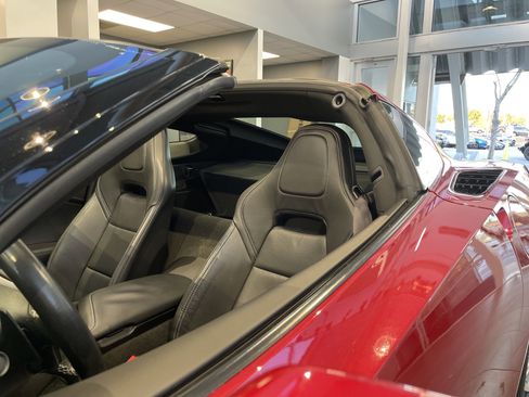 Used 2014 Chevrolet Corvette Stingray Coupe w/ Battery Protection Package image 30