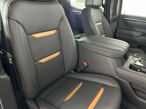 New 2026 GMC Sierra 1500 AT4 w/ AT4 Premium Package AWD/4WD image 28
