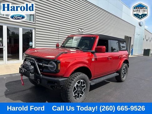 Used 2024 Ford Bronco Outer Banks AWD/4WD image 1