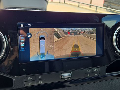 New 2026 Mercedes-Benz Sprinter 2500 image 18