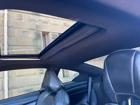 Used 2018 INFINITI Q60 3.0t Luxe RWD image 22