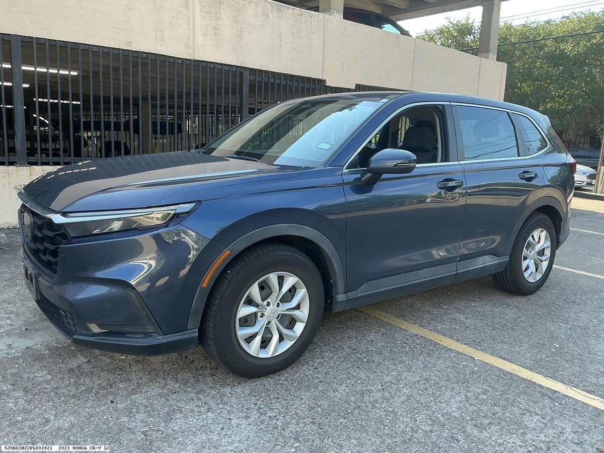 Used 2023 Honda CR-V LX image 4