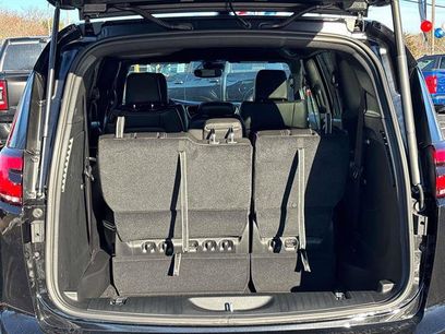 New 2026 Chrysler Pacifica Select