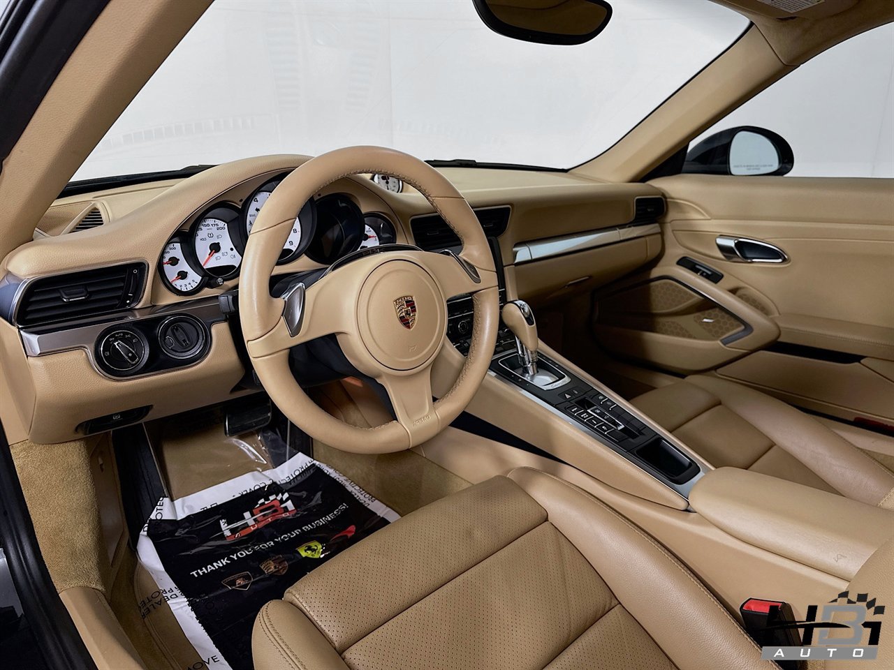 Used 2015 Porsche 911 Carrera 4S AWD/4WD image 9