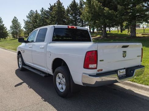 Used 2022 RAM 1500 Classic SLT w/ Electronics Convenience Group AWD/4WD image 7
