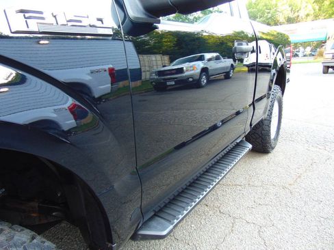 Used 2018 Ford F150 XL w/ Equipment Group 101A Mid AWD/4WD image 52