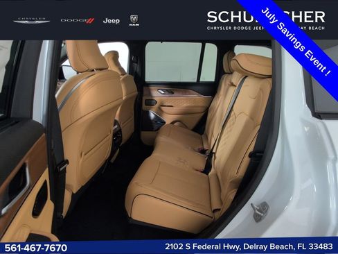 New 2025 Jeep Grand Cherokee Summit AWD/4WD image 7