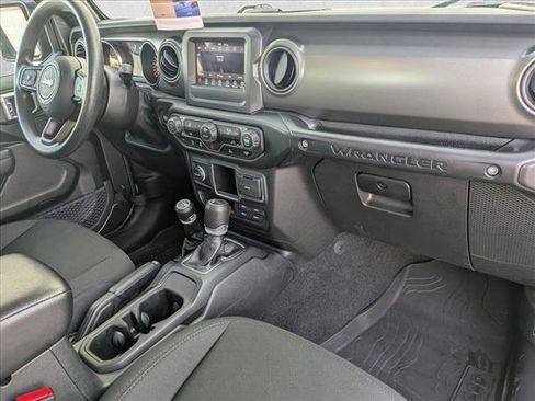 Used 2023 Jeep Wrangler Sport image 21