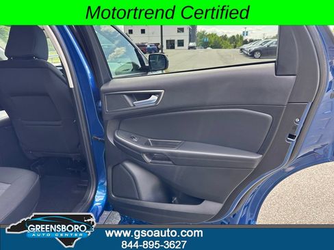 Used 2024 Ford Edge SE w/ Black Appearance Package AWD/4WD image 18
