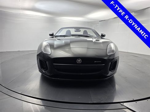 Used 2020 Jaguar F-TYPE Checkered Flag image 2