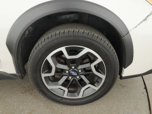 Used 2016 Subaru Crosstrek 2.0i image 6