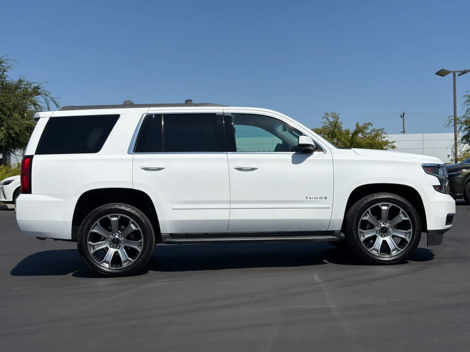 Used 2018 Chevrolet Tahoe LS w/ All-Season Package RWD image 6