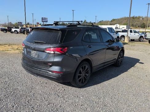 Used 2023 Chevrolet Equinox RS w/ RS Leather Package image 5