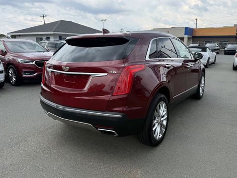 Used 2017 Cadillac XT5 Platinum AWD/4WD image 5