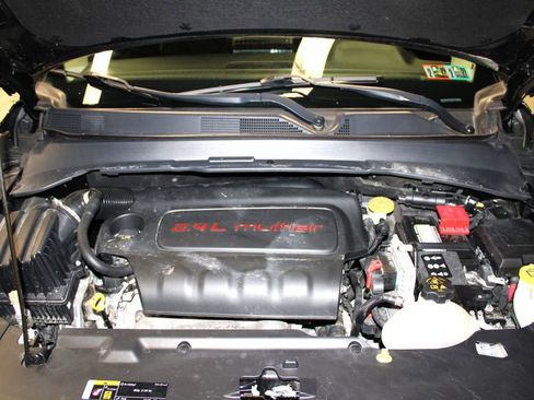 Used 2022 Jeep Compass Latitude image 40