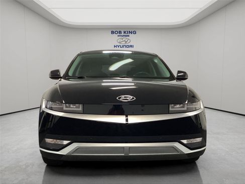 Certified 2024 Hyundai Ioniq 5 SEL RWD image 8