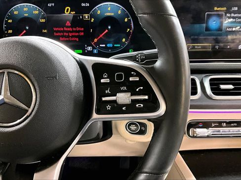 Used 2020 Mercedes-Benz GLS 450 4MATIC image 25