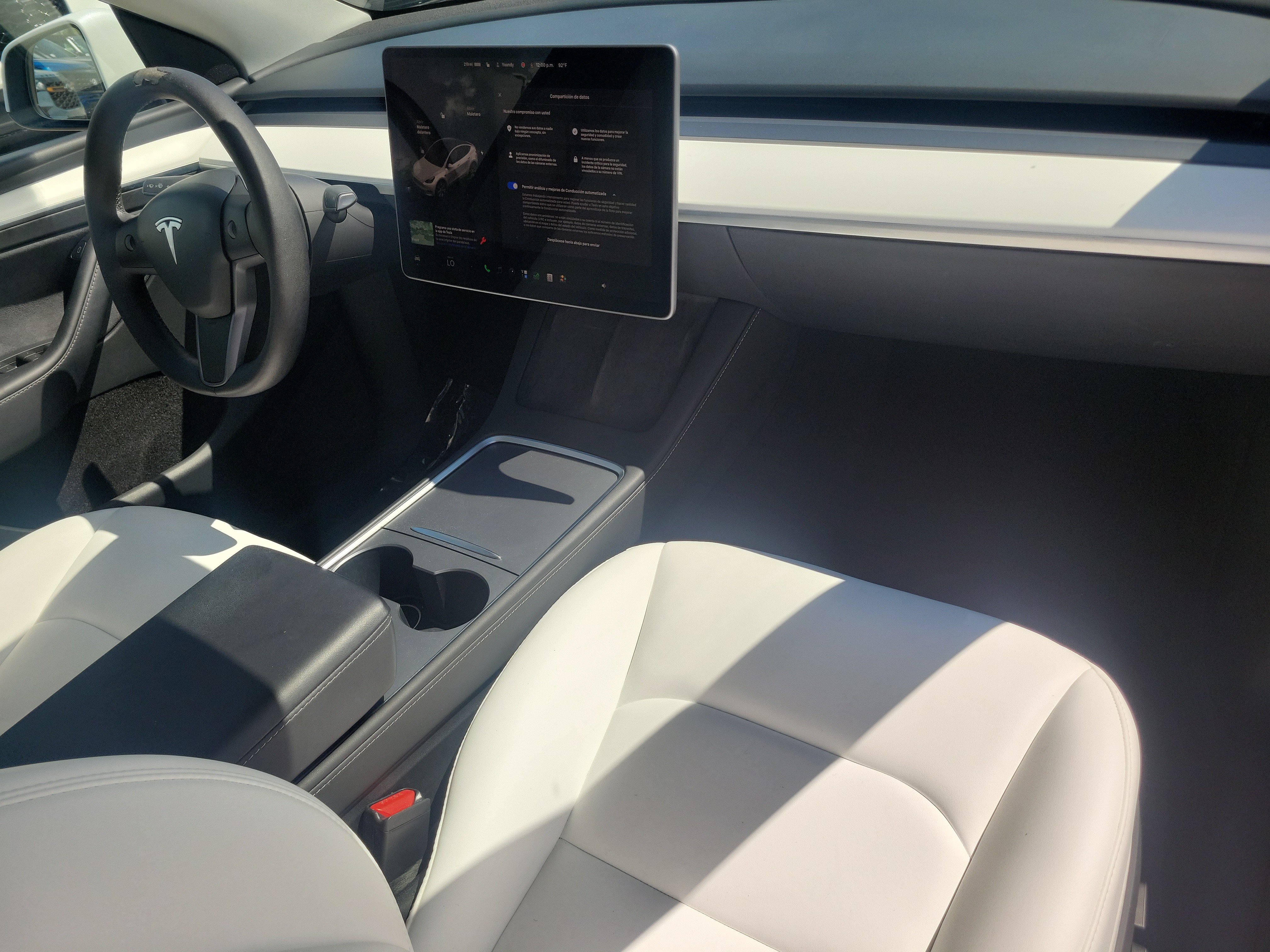 Used 2024 Tesla Model Y Long Range RWD image 19