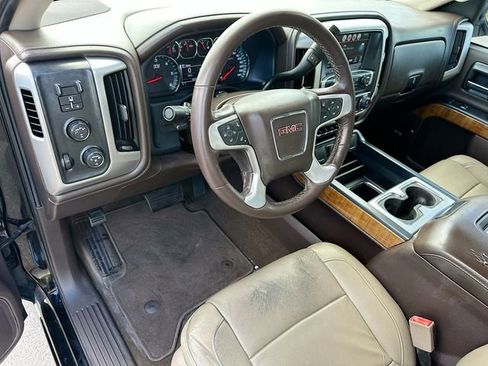 Used 2018 GMC Sierra 1500 SLT AWD/4WD image 9