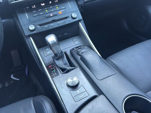 Used 2015 Lexus IS 250 w/ Navigation System Package RWD image 23