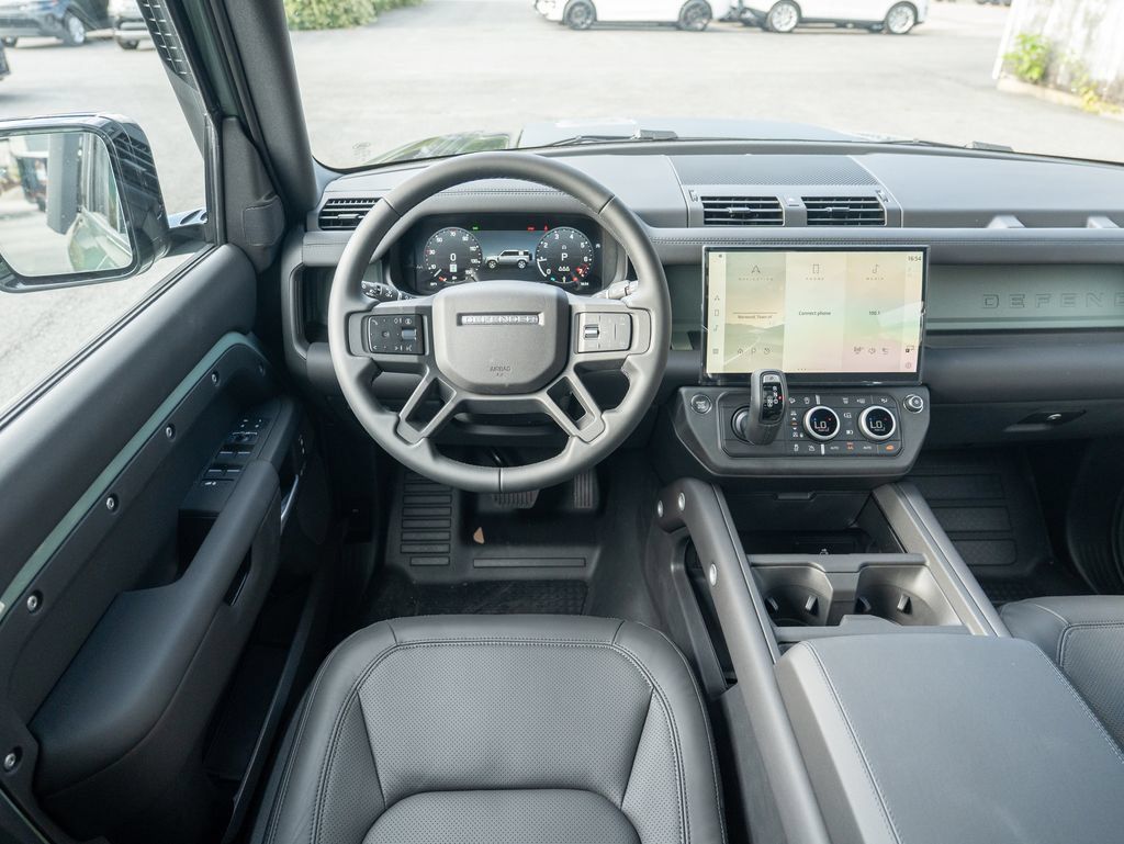 New 2026 Land Rover Defender 110 AWD/4WD image 12