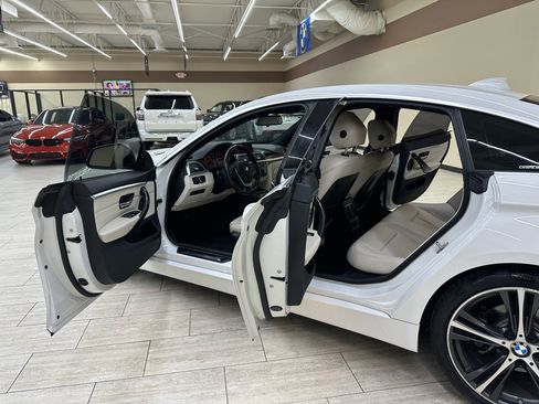 Used 2019 BMW 430i Gran Coupe w/ Convenience Package image 15
