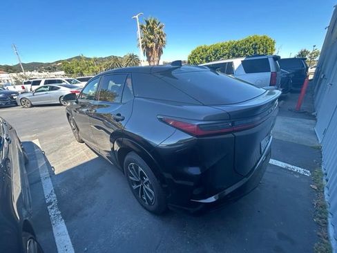 Used 2023 Lexus RZ 450e Premium w/ Technology Package AWD/4WD image 4