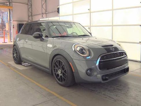 Used 2020 MINI Cooper S image 3